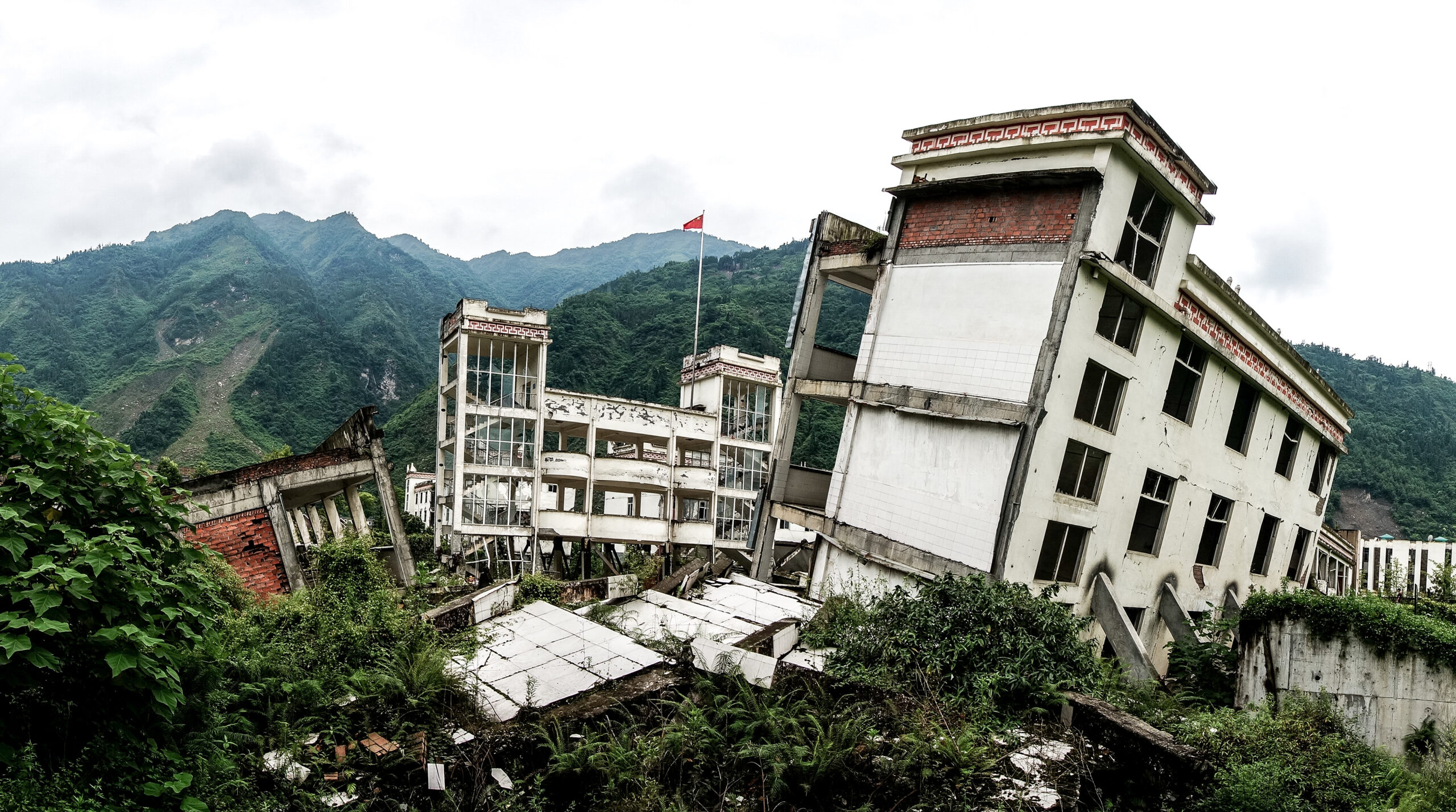 Dr. Zhe Su | Understanding the twisted tectonics of the Sichuan basin